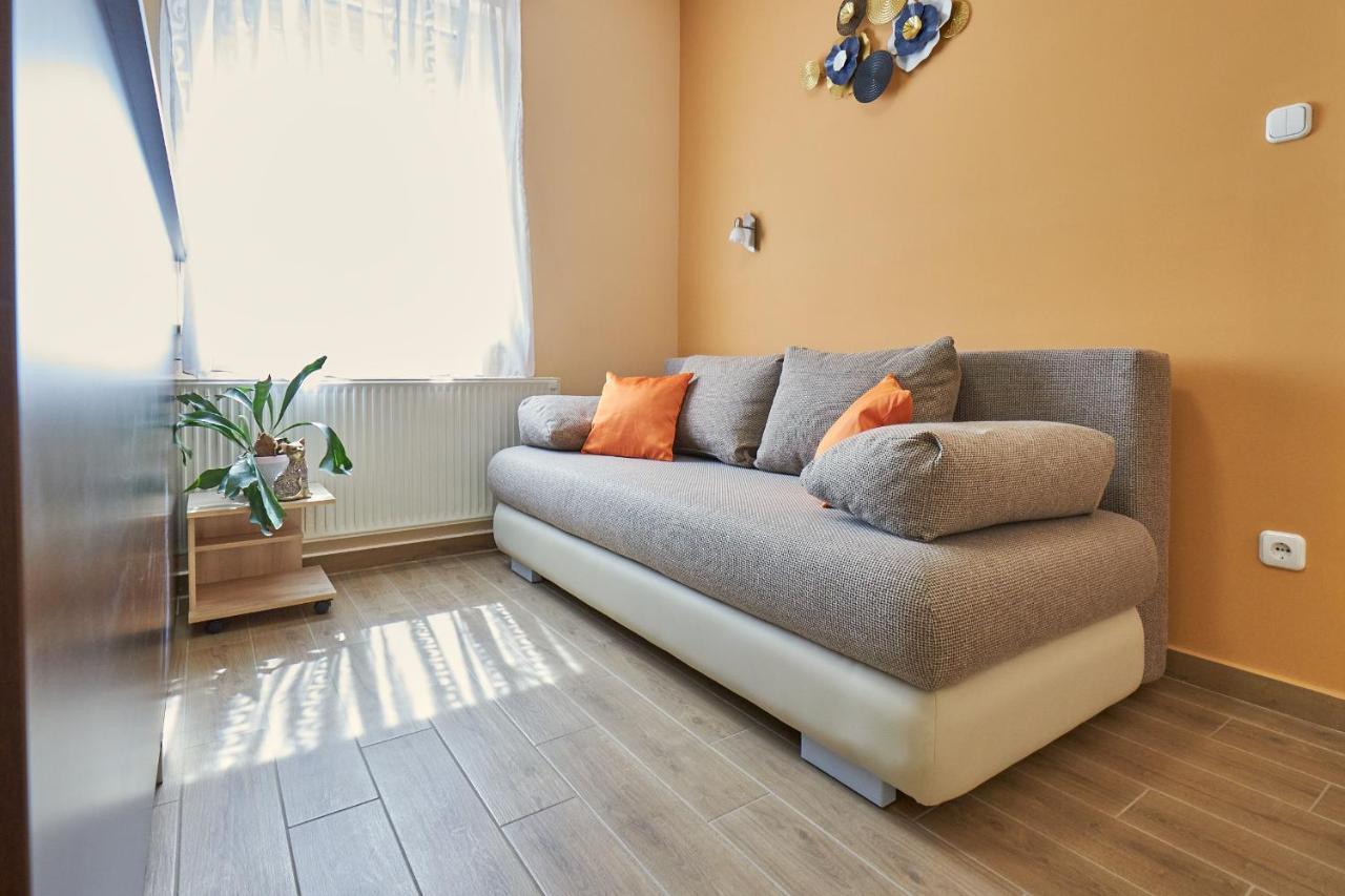 Amulett Comfort Apartment Hajdúszoboszló Екстериор снимка